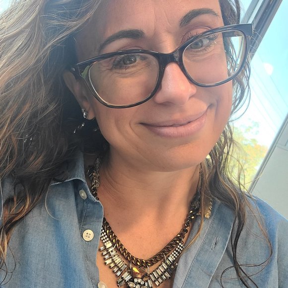 Meet your Posher, L - Picture 1 of 1